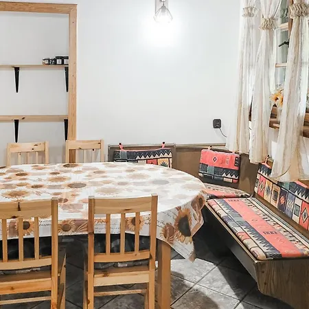 Barczewo Kaplityny V בית נופש *